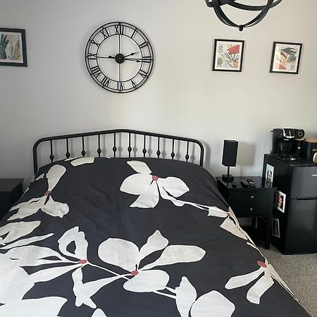 Cosy Home From Home With Private Bathroom - Free Parking Cardiff Extérieur photo