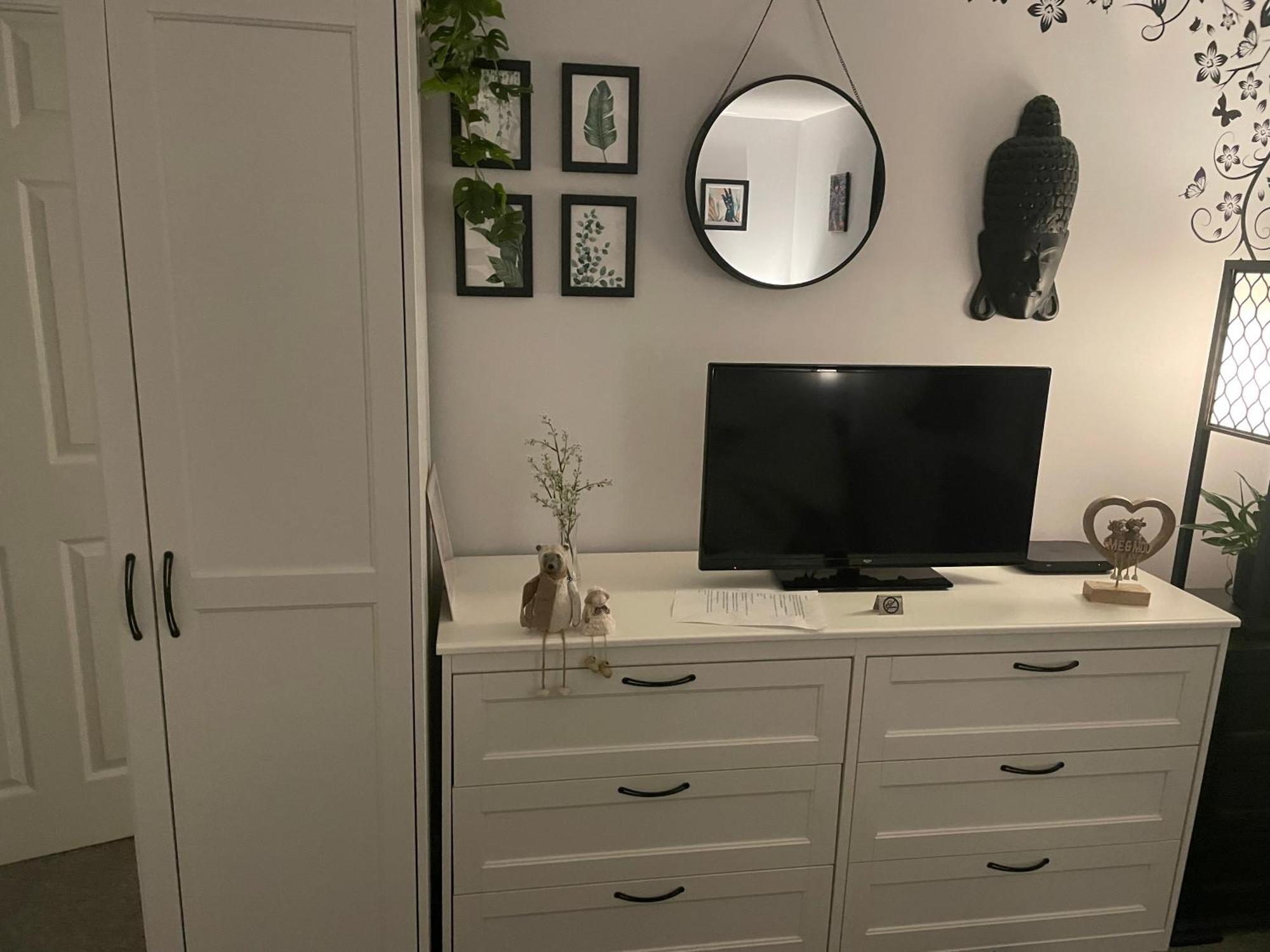 Cosy Home From Home With Private Bathroom - Free Parking Cardiff Extérieur photo